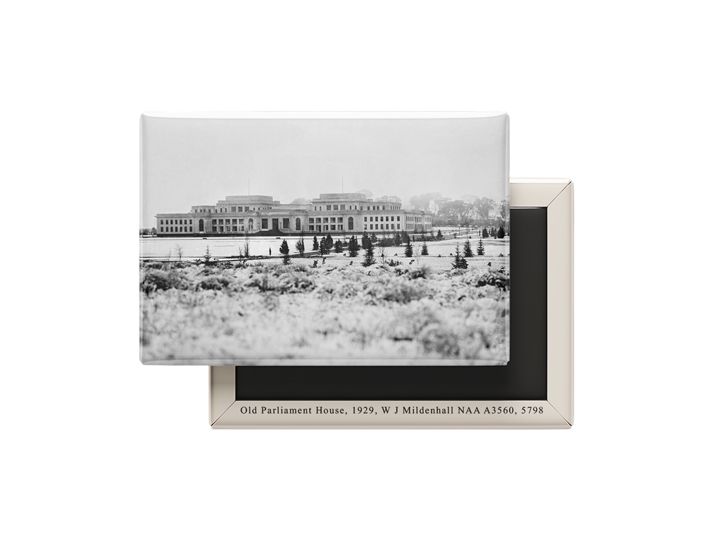 Old Parliament House in Snow Magnet