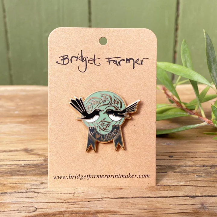 I Love Willies - Lapel Pin