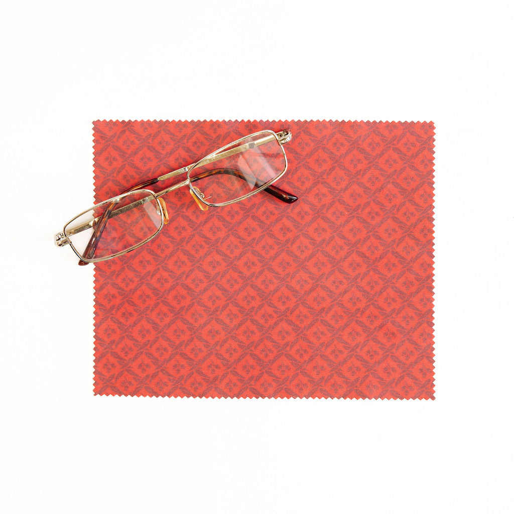 Senate Lens Cloth